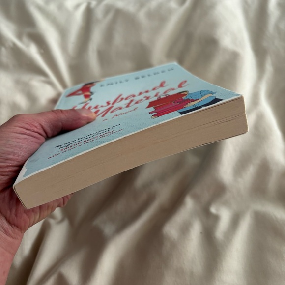 3/$20 📚 Husband Material, Emily Belden 2019 Graydon House Paperback - Picture 4 of 7